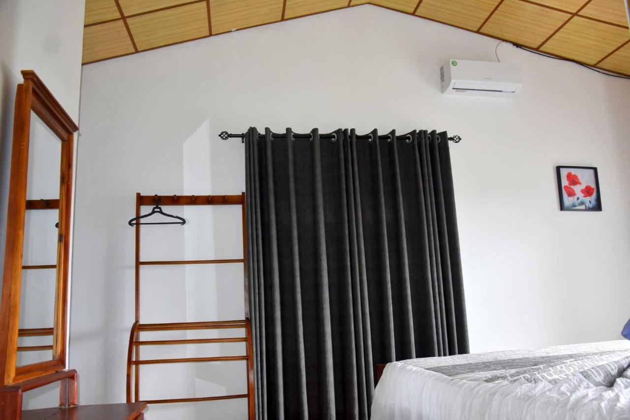 Hotel H2O Gampola Zewnętrze zdjęcie