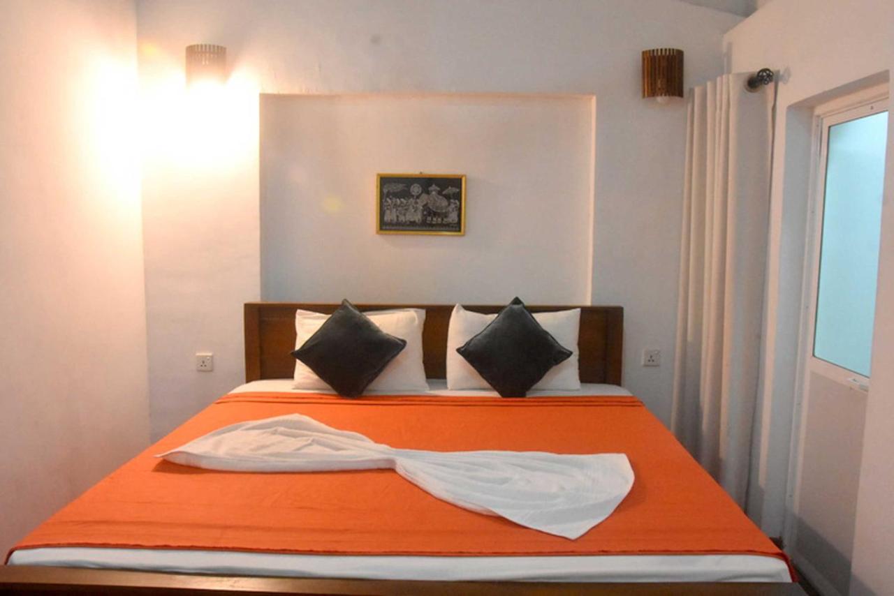 Hotel H2O Gampola Zewnętrze zdjęcie