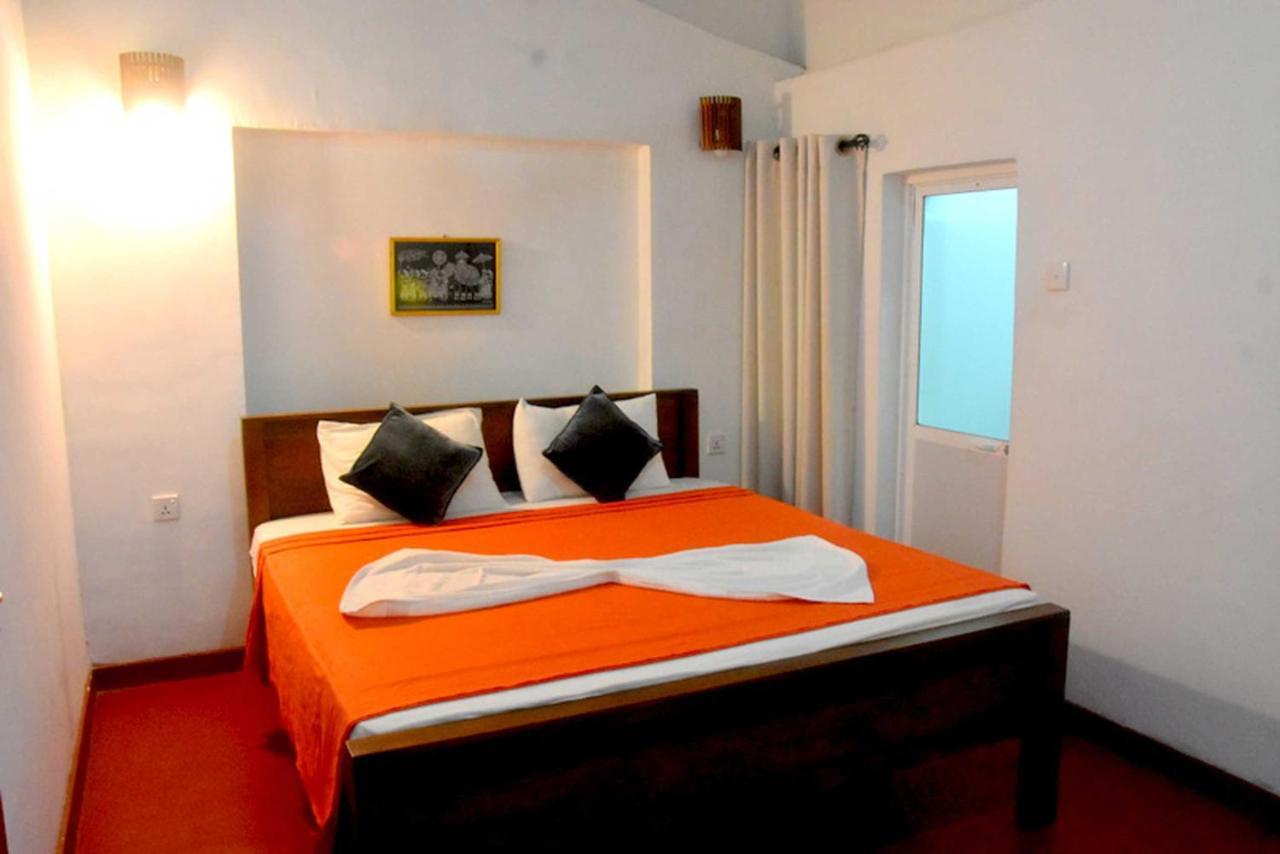 Hotel H2O Gampola Zewnętrze zdjęcie